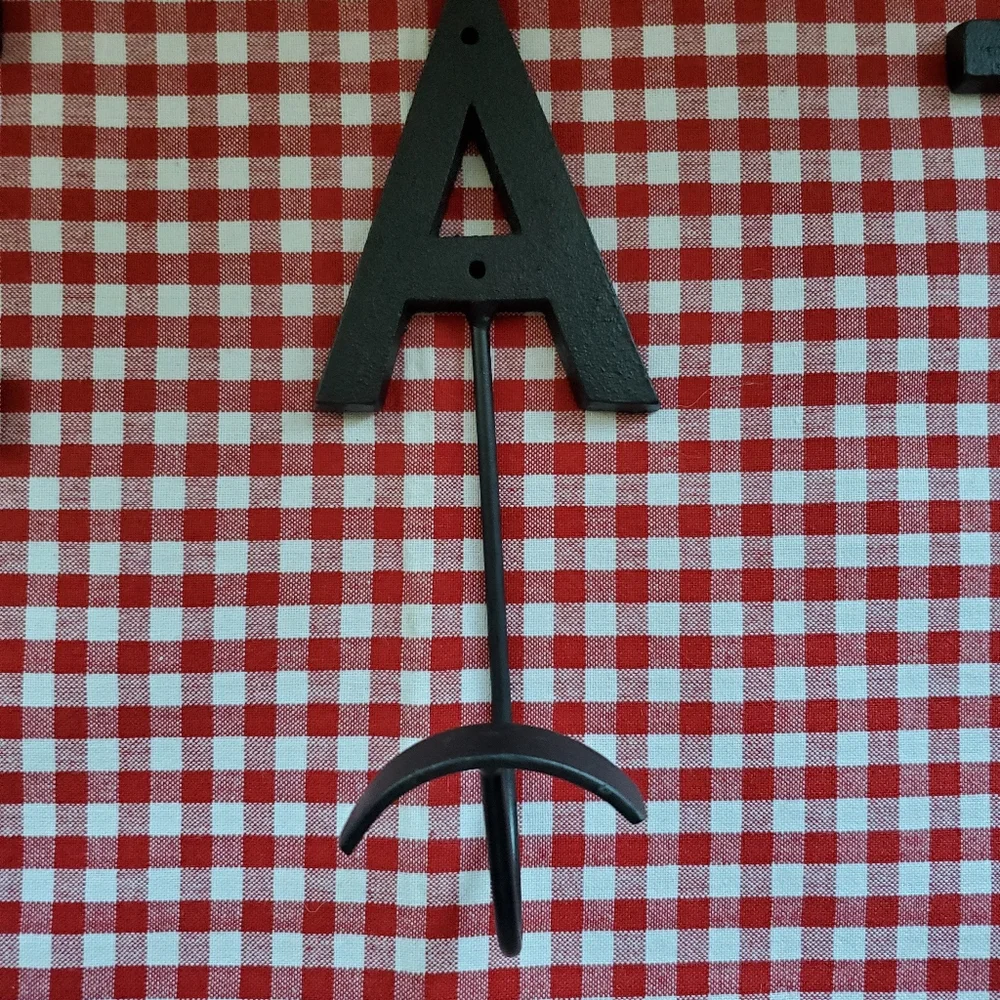 Kitchen / Dining Room Hooks